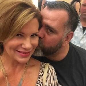 Meet your Posher, Annetta